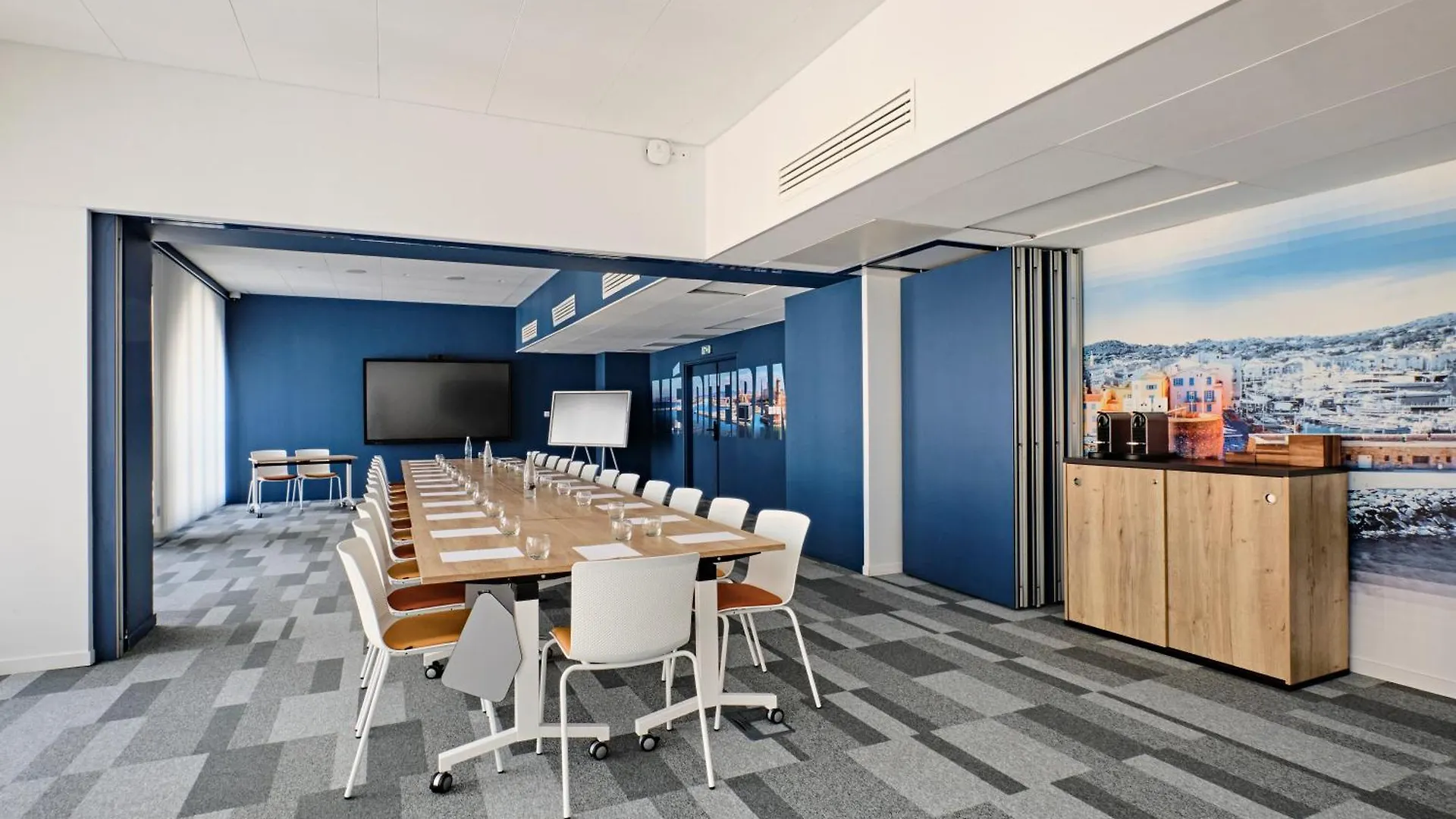 **** Апарт-отель Appart Hotel Odalys City Marseille Centre Euromed Франция